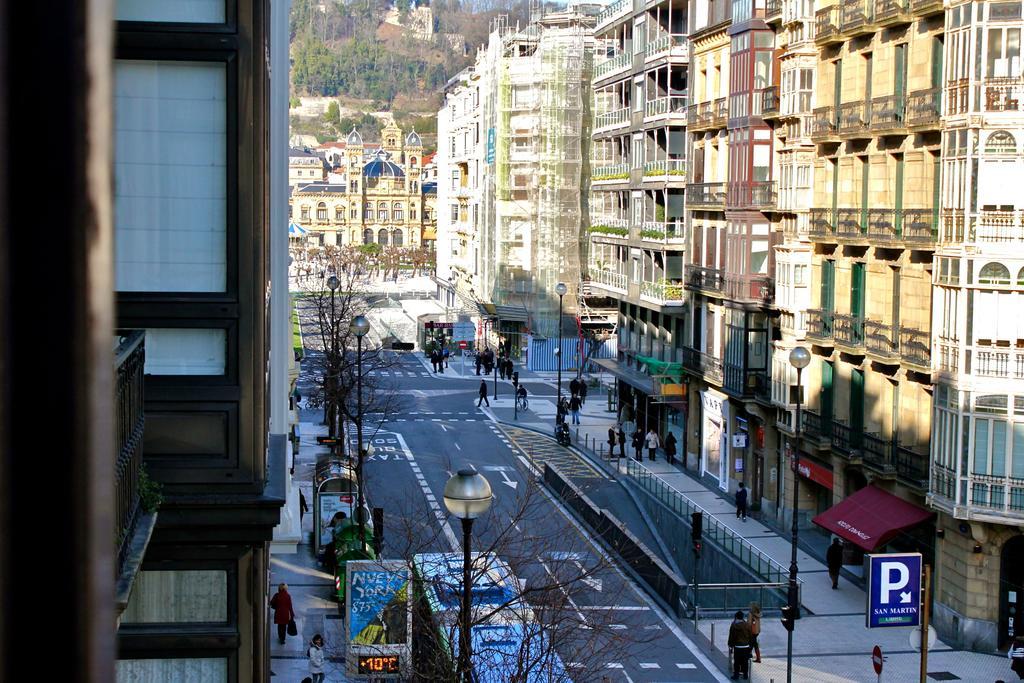 Pensión Urkia San Sebastian Bagian luar foto